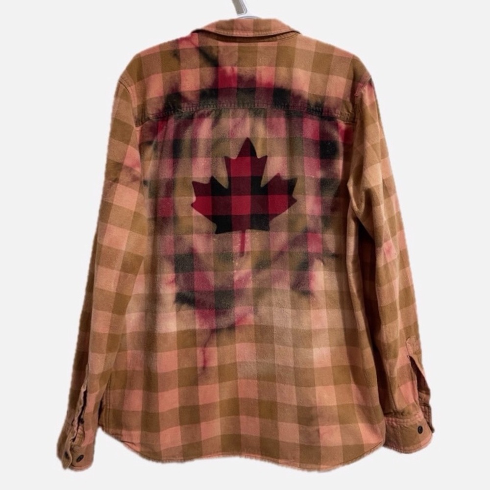 Men's Plaid Button-Down Shirt with Maple Back Graphic - Brown/Red